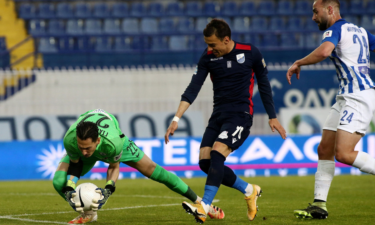 Ατρόμητος-Λαμία: Αποβολή και ακύρωση γκολ με VAR (photos+videos)