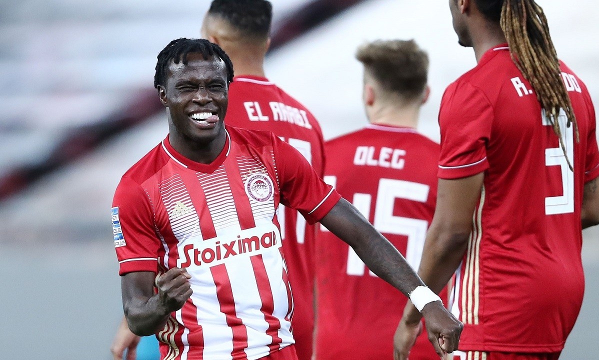 Ολυμπιακός: Δεν την... βλέπει - Το απίθανο ρεκόρ απέναντι στην ΑΕΚ (photos+video)