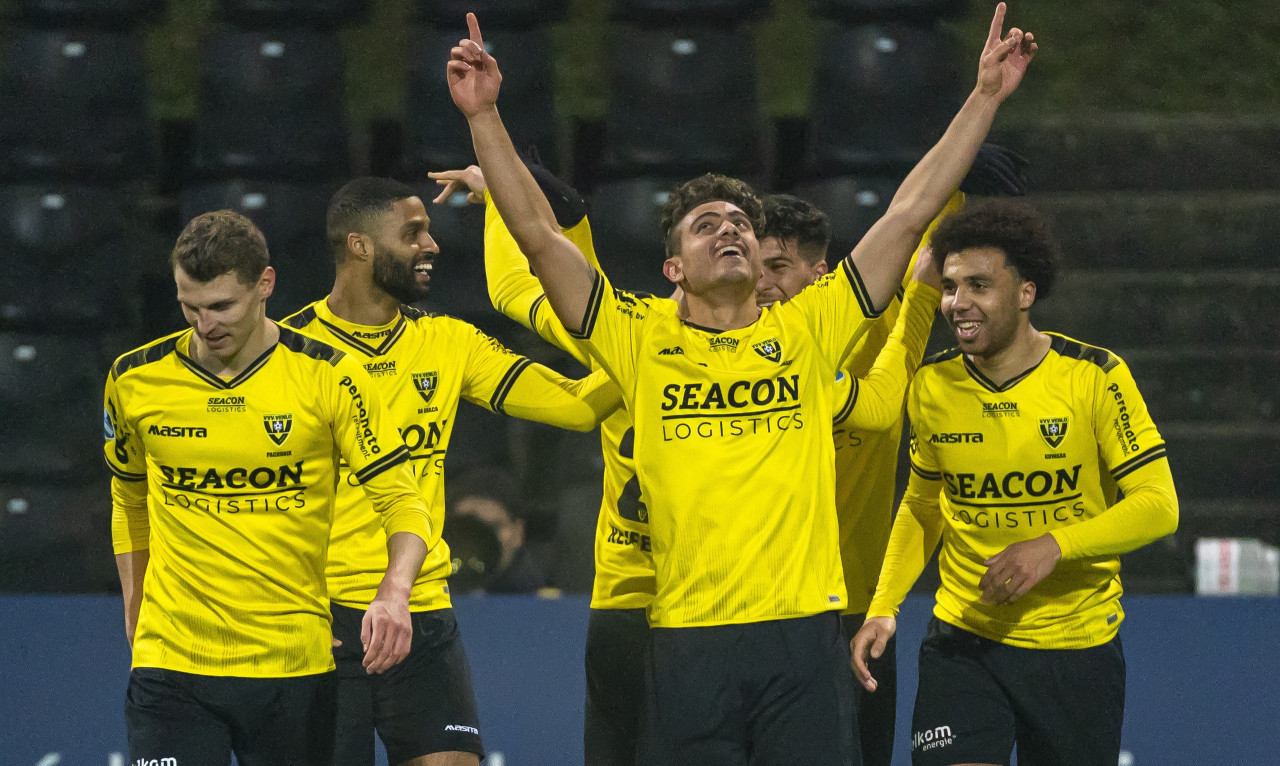 Eredivisie: Δεν σώνει τη Φένλο ούτε ο «killer» Γιακουμάκης!