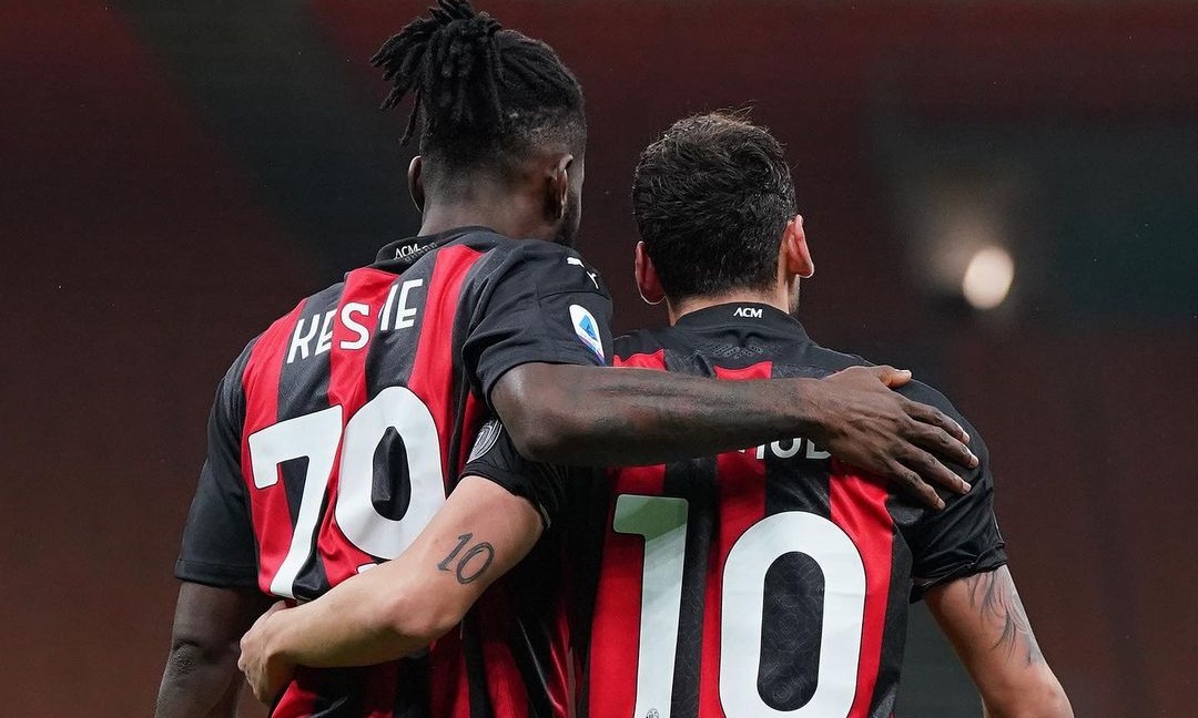 Serie A: Δεύτερη και περιμένει η Μίλαν! (Video+Photos)