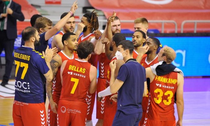 Μούρθια - Ουνικάχα Μάλαγα 81-68: Ο Βασιλειάδης χαμογέλασε, ο Κατσικάρης στενοχωρήθηκε