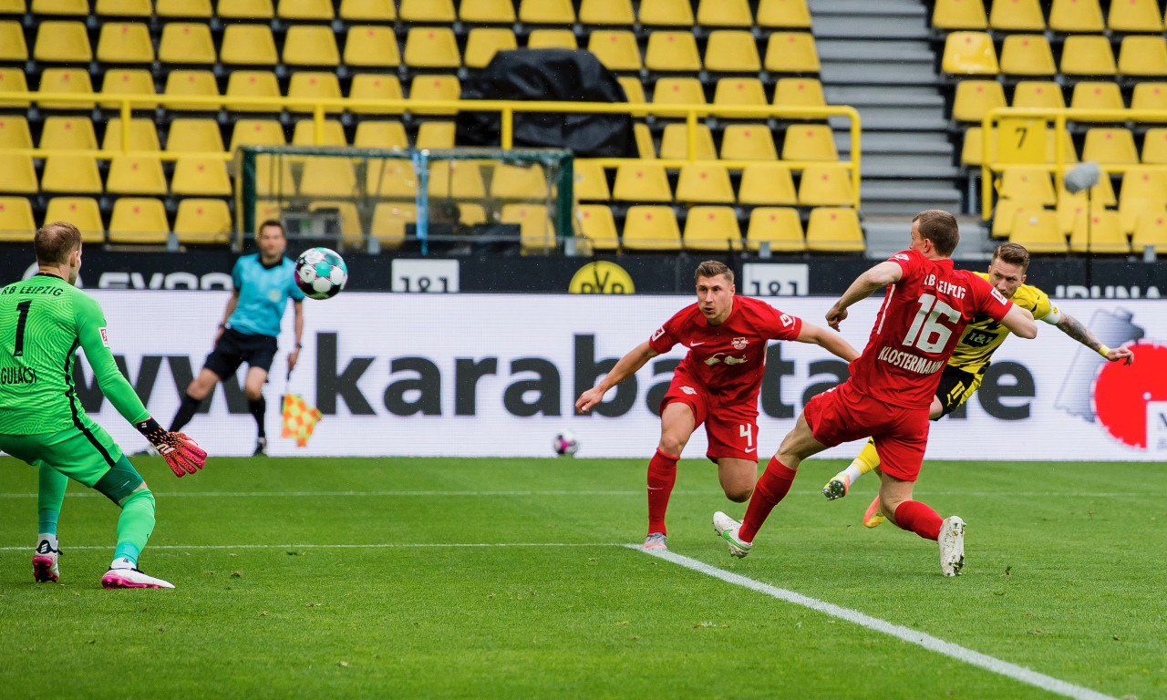 Bundesliga: Πήρε το ντέρμπι η Ντόρτμουντ, πρωταθλήτρια η Μπάγερν! (videos+photos)