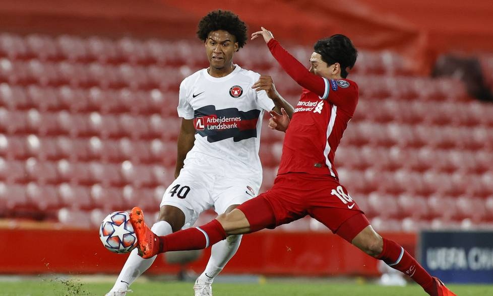 Ολυμπιακός: Ένας «Βίκινγκ» για τα χαφ (photos+video)