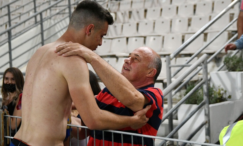 Μπέος: «Να κλειστούμε σε ένα δωμάτιο με τον Κούγια»! - «Θα βγάλει μάτια ο Νίνης»