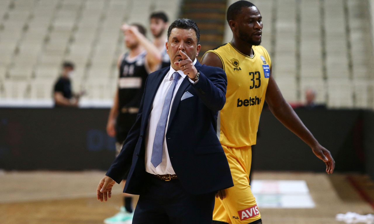 ΑΕΚ: Ο Αγγέλου μίλησε για την «δύναμη της ομάδας από μέσα»!