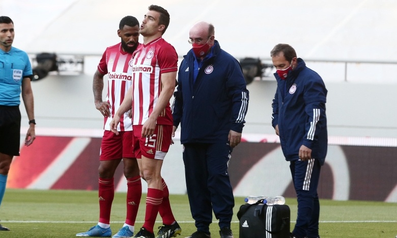 Ολυμπιακός-ΠΑΟΚ: Η διάγνωση για Σωκράτη - Αγωνία για τον τελικό Κυπέλλου