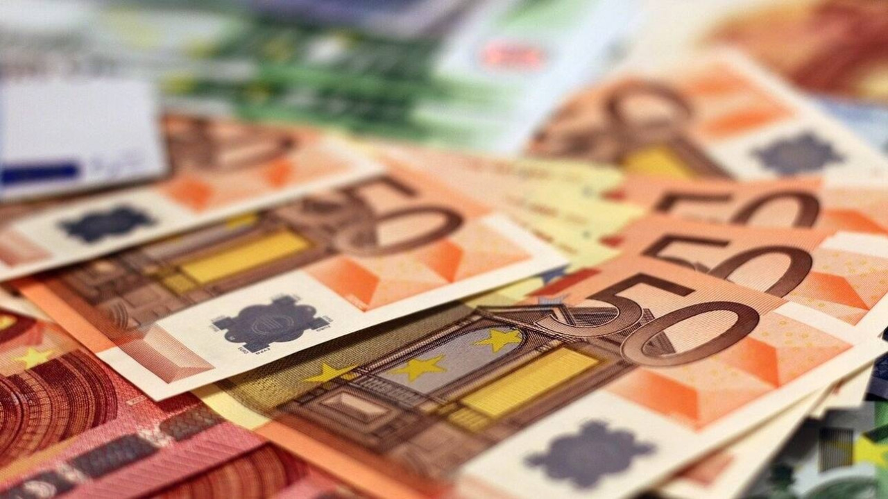 Επιστρεπτέα Προκαταβολή 7: Πιστώθηκαν χρήματα για δικαιούχους και ιδιοκτήτες ακινήτων