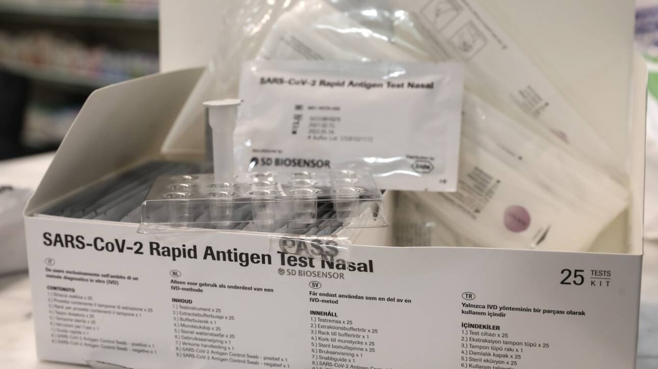 Δύο self tests από Δευτέρα για όλους τους εργαζόμενους