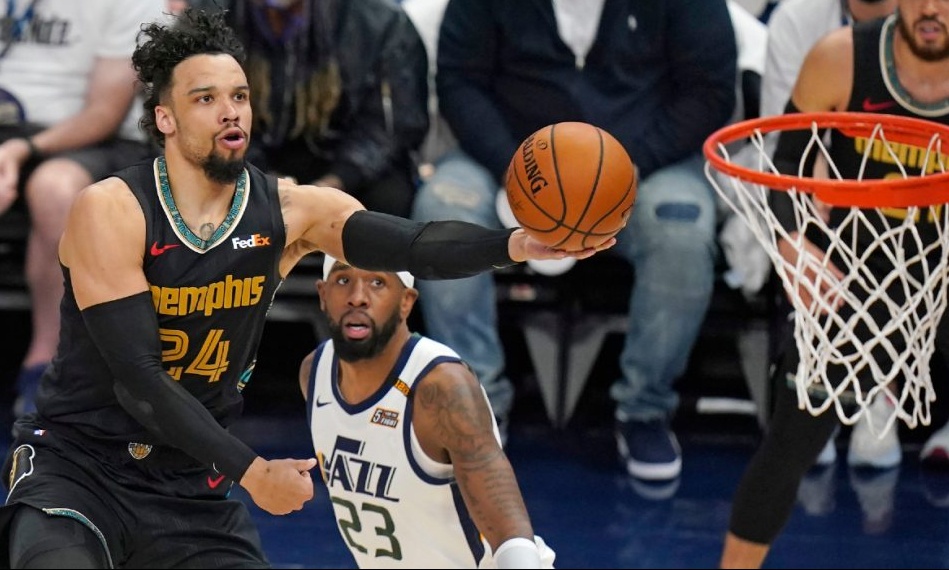 NBA: Μπρέικ από Γκρίζλις και Χοκς (video+photos)