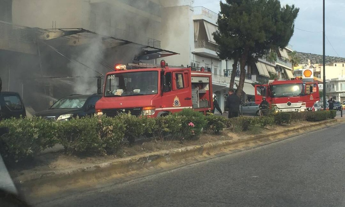Φωτιά ΤΩΡΑ στην Αργυρούπολη