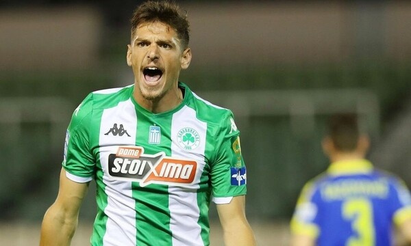 Γενέθλια για Χατζηγιοβάνη: Έπιασε το μικρόφωνο και προκάλεσε χαμό! (vid)