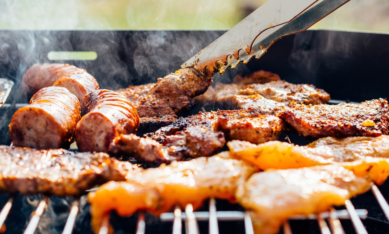 Αποπειράθηκε να ψήσει αλλά ένας απρόσμενος παράγοντας του τα χάλασε όλα - Δεν πίστευε τι συνέβη