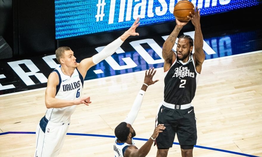 NBA: Μεγάλη πρόκριση για Κλίπερς (video)