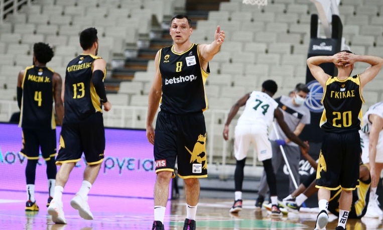 Ματσιούλις: «Το τελευταίο μου παιχνίδι στην ΑΕΚ - Θα δούμε αν θα συνεχίσω»