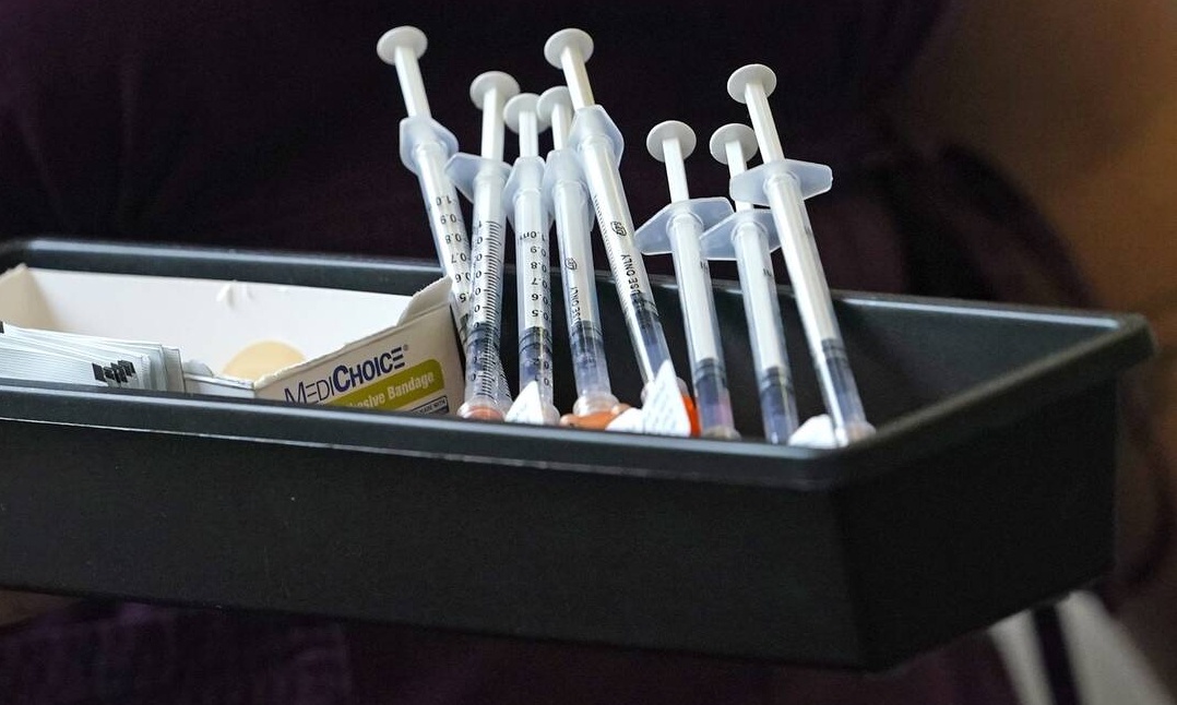 Covid-19-Έρευνα:Μειωμένα επίπεδα αντισωμάτων από το εμβόλιο της Pfizer απέναντι στην παραλλαγή Delta