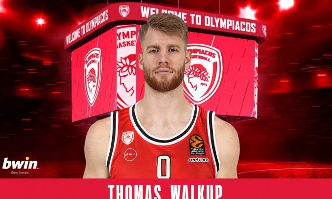 Ολυμπιακός: Και επίσημα «ερυθρόλευκος» ο Γουόκαπ