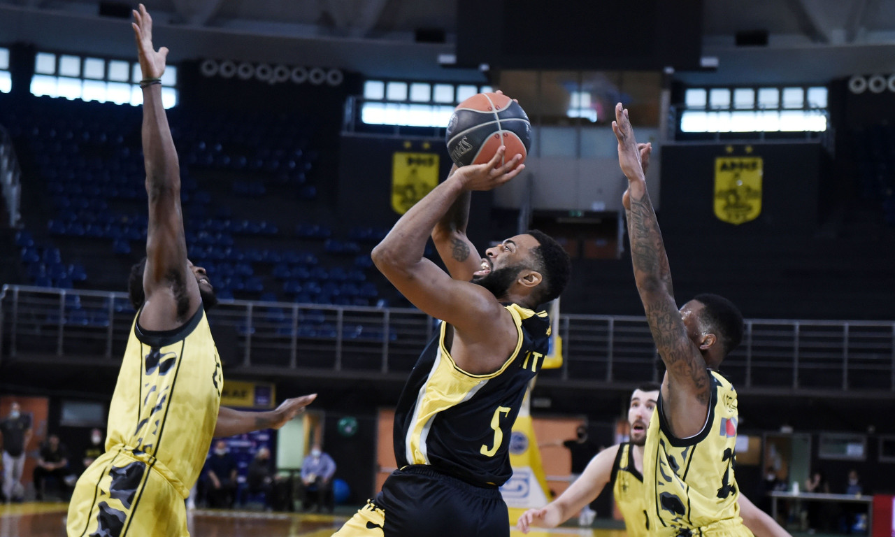 ΑΕΚ: Θέλει να μείνει ο Λάνγκφορντ!