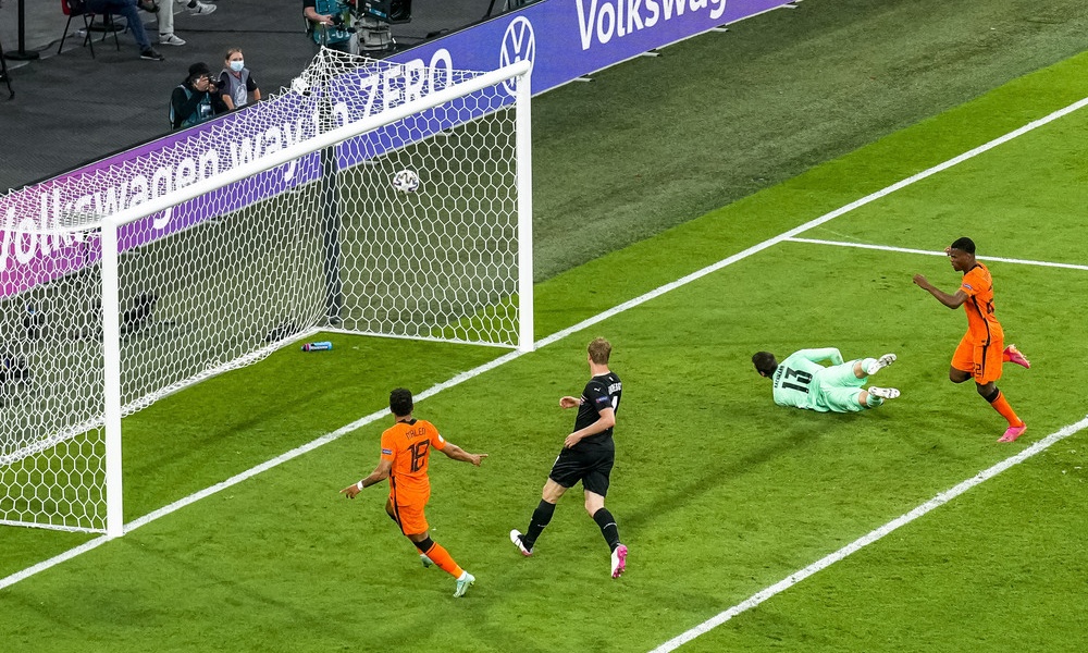 Euro 2020: Έτσι προκρίθηκε στα νοκ άουτ η Ολλανδία (photos+video)