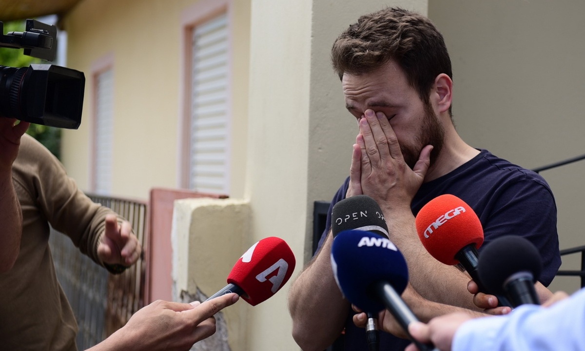 Γλυκά Νερά: Οι «άγνωστες» σκηνές στο σπίτι του φονικού - Τι έκανε ο πιλότος