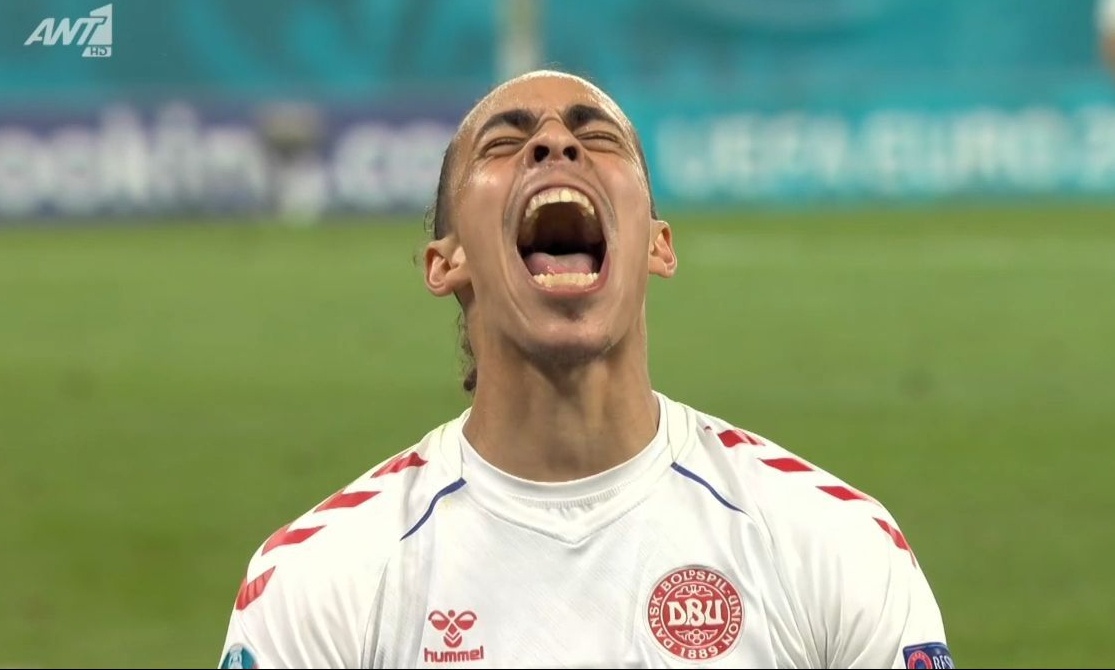 Euro 2020: Γκάφα των Ρώσων 2-0 ο Πόουλσεν και αγγίζει την πρόκριση η Δανία! (video)