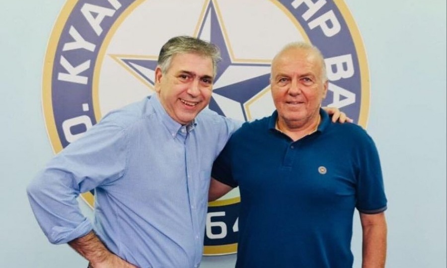 Κυανούς Αστέρας Βάρης: Ανανέωσε με Κάτσικα