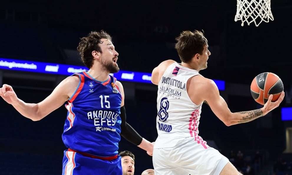 ACB: Ελεύθερος ο Λαπροβίτολα, πλησιάζει στη Μπαρτσελόνα! (photos)