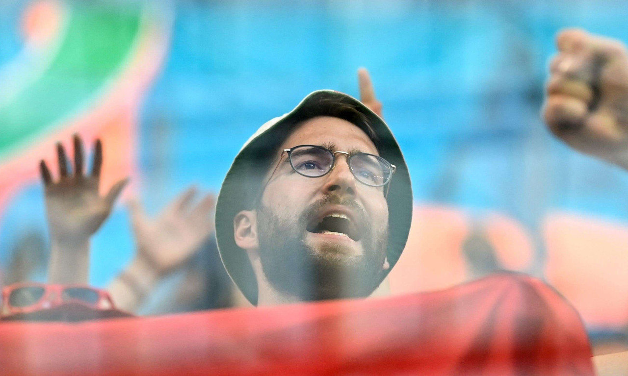 Euro 2020: Στο γήπεδο ο διάσημος Ελβετός οπαδός! (Video+Photos)