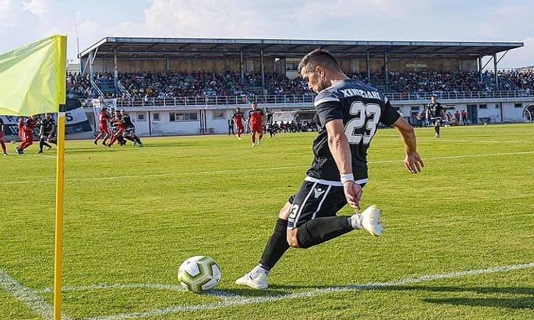 ΟΦ Ιεράπετρας: Ανανέωσε ο Χιντζίδης