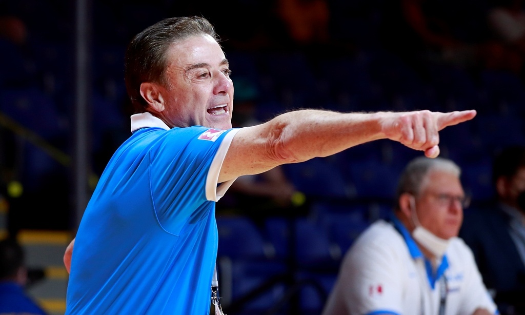 Ελλάδα: Συγκινητικό «αντίο» Πιτίνο σε παίκτες - «Υπέφερα, δεν ήξερα αν θα ήμουν στο Τόκιο»