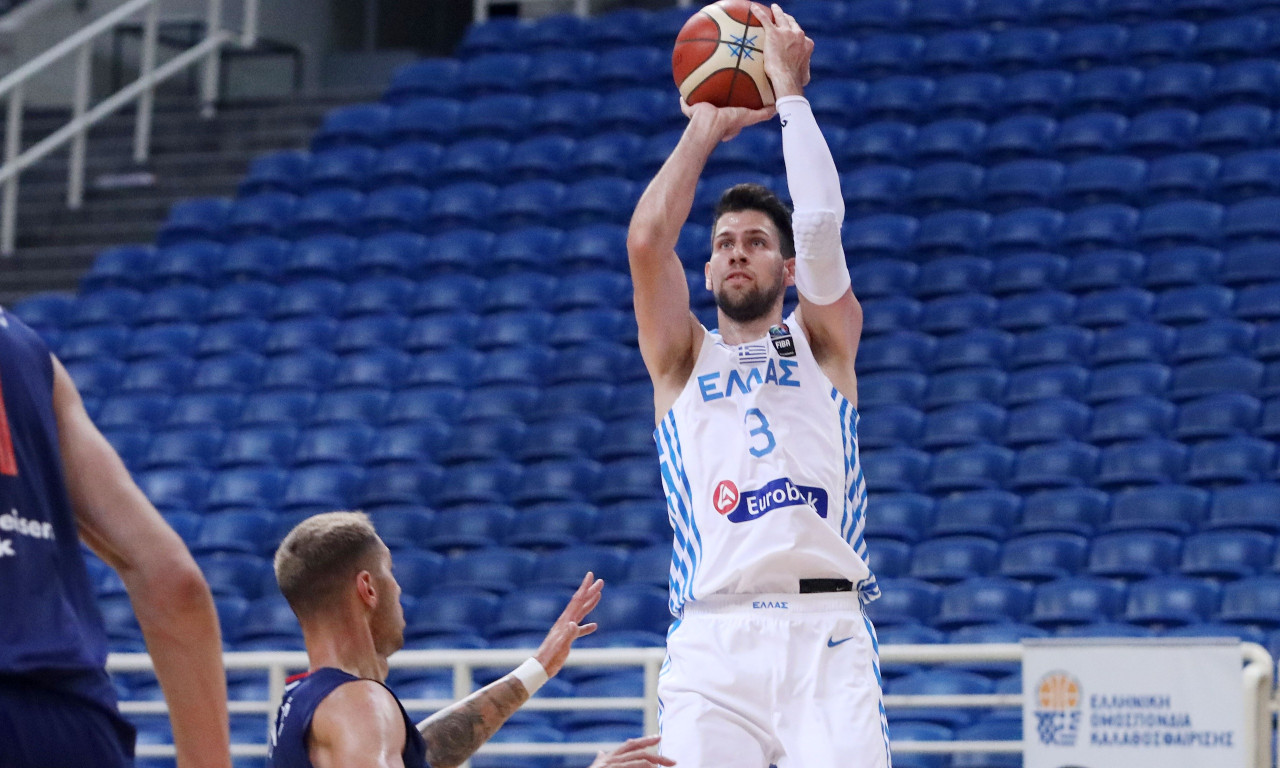 Ολυμπιακός: «Ερυθρόλευκος» και επίσημα ο Λούντζης