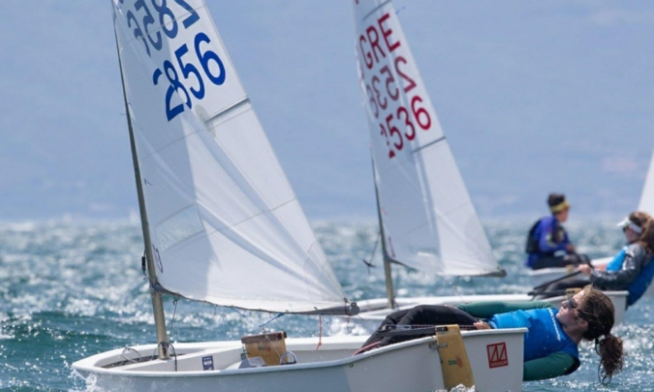 Παγκόσμιο πρωτάθλημα 420: Στην πρώτη εξάδα τα ελληνικά πανιά