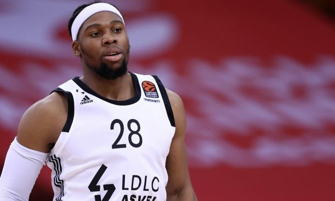 Ρεάλ Μαδρίτης: Και επίσημα Γιαμπουσέλε