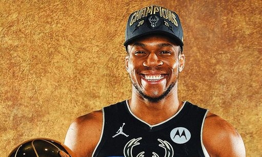 Περιστέρι: «Υπερήφανοι για Γιάννη και Θανάση Αντετοκούνμπο»