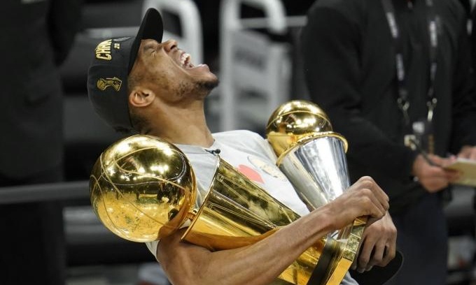 NBA: Γιάννης, ΛεΜπρόν και Κόμπι πρωταγωνιστές στο ίδιο βίντεο