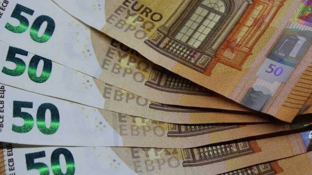 Συντάξεις και επιδόματα: Όλες οι πληρωμές από e-ΕΦΚΑ, ΟΑΕΔ και ΟΠΕΚΑ