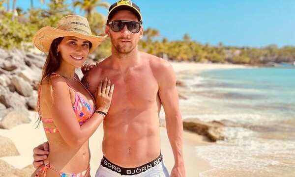 Λιονέλ Μέσι: Τα υποβρύχια φιλιά με την Αντονέλα στο Μαϊάμι (vid)