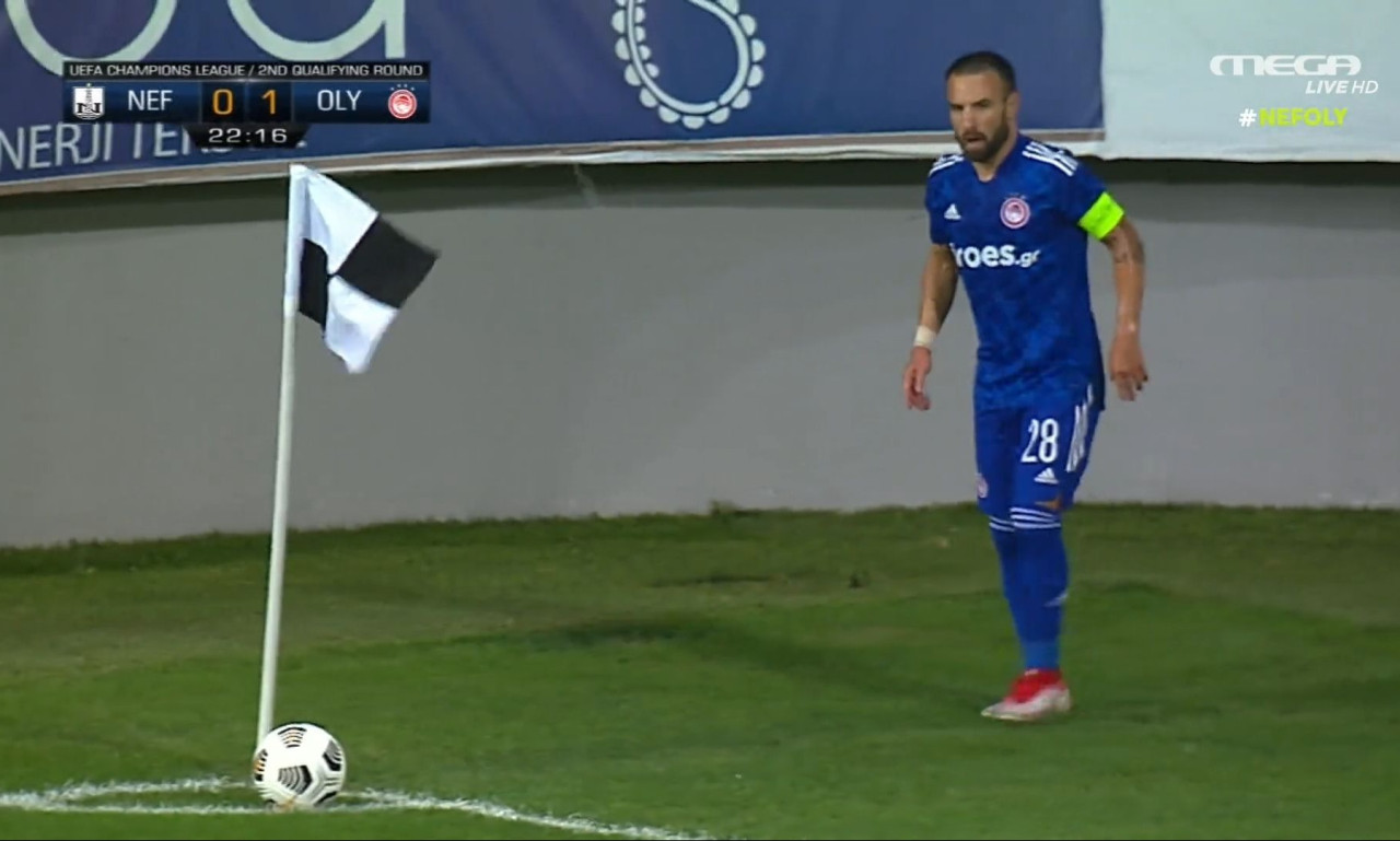 Νέφτσι Μπακού-Ολυμπιακός: Ο αέρας τα... έβαλε με τον Βαλμπουενά (video)