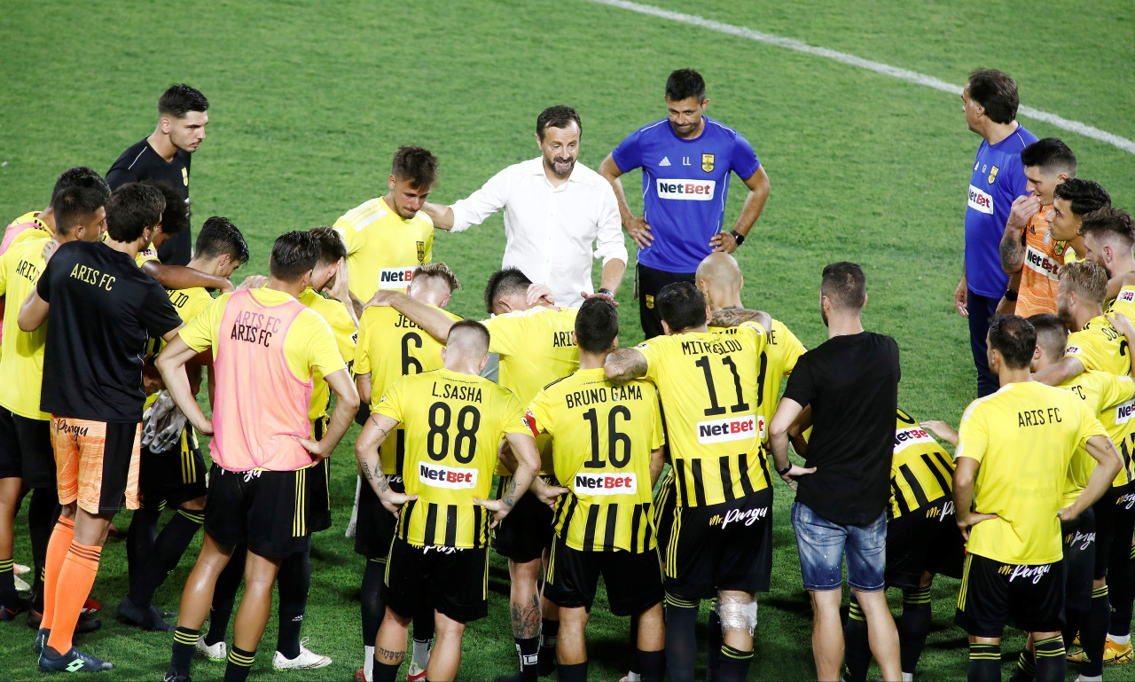 Μάντζιος: «Κάναμε τα πάντα, είμαστε περήφανοι»!