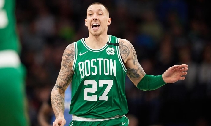 Ρόκετς: Ανασύνταξη δυνάμεων με αέρα... Ευρώπης