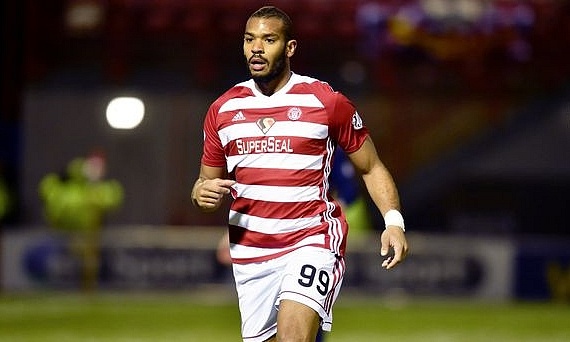 ΑΕΛ: Στα «βυσσινί» ο Όγκμποε - Επέστρεψε στην Ελλάδα