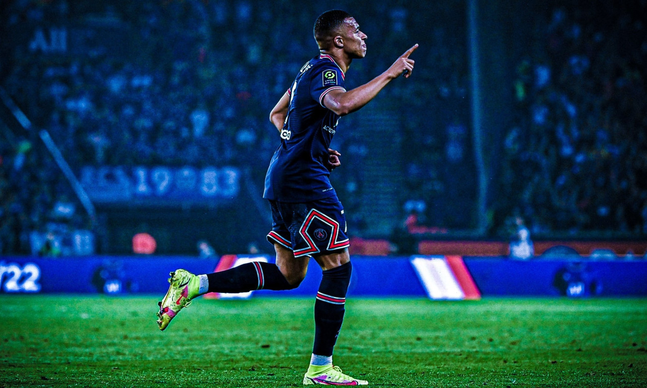 Ετοιμάζει βόμβα η Ρεάλ Μαδρίτης για Εμπαπέ – Πρόταση έως  και 150 εκατ. ευρώ (photos+video)