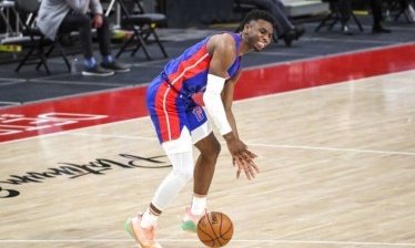 Πίστονς: Κάτοικος Ντιτρόιτ για δύο ακόμα χρόνια ο Ντιαλό