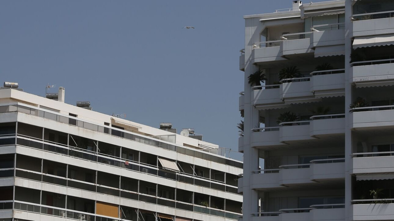 Από 1η Οκτωβρίου οι αφορολόγητες οι γονικές παροχές αξίας έως 800.000 ευρώ
