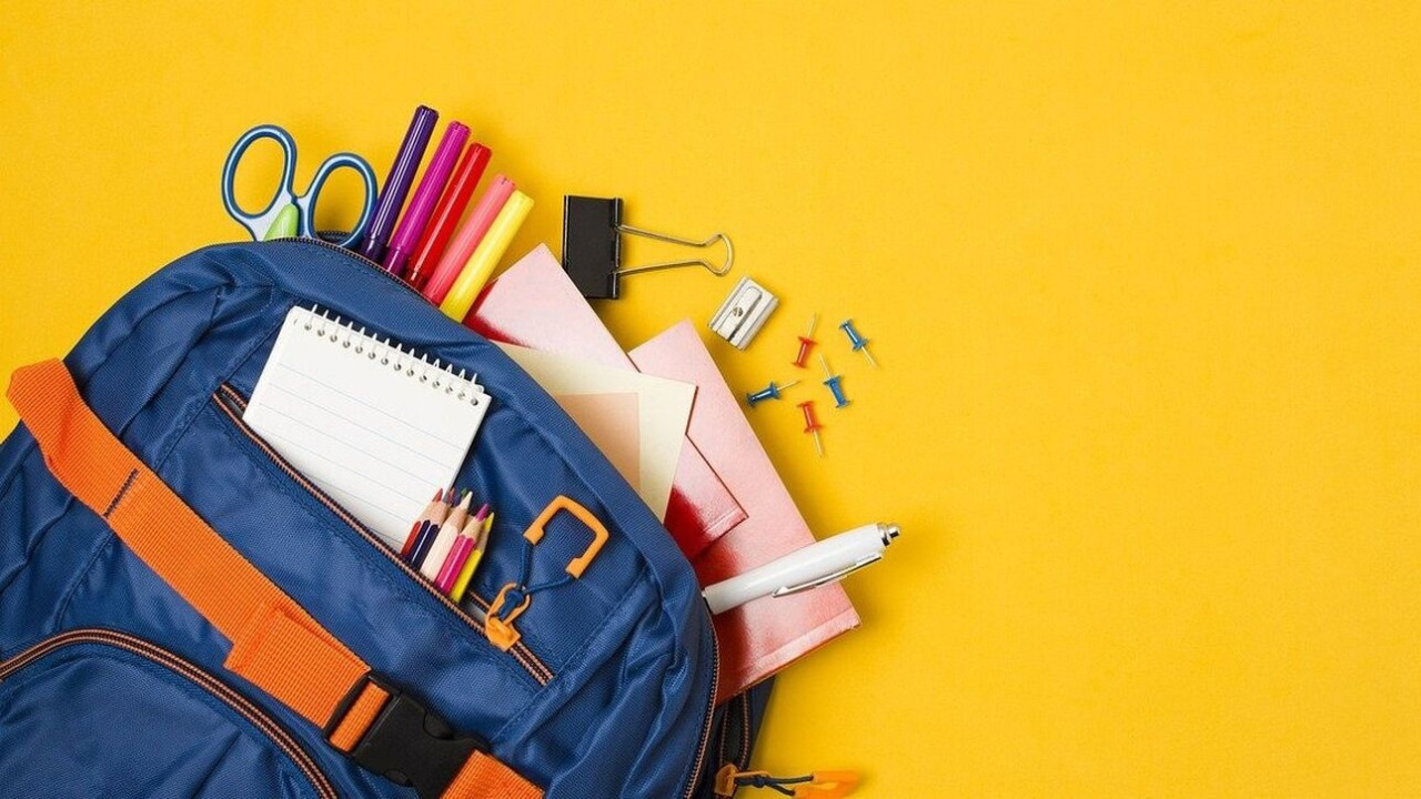 Στο στόχαστρο της Επιτροπής Ανταγωνισμού σχολικά είδη και τσάντες