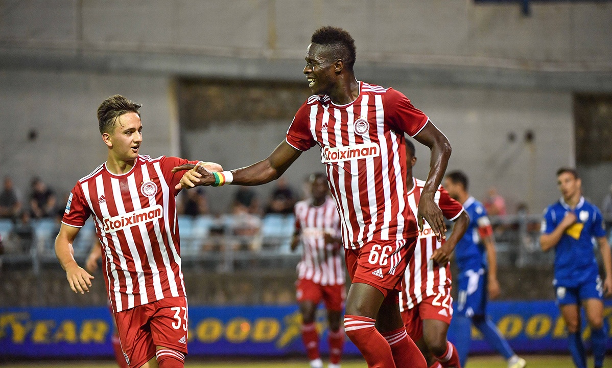 Ολυμπιακός: Η ιδιαίτερη σχέση με τη Λαμία και το απίστευτο 26-2 (photos)