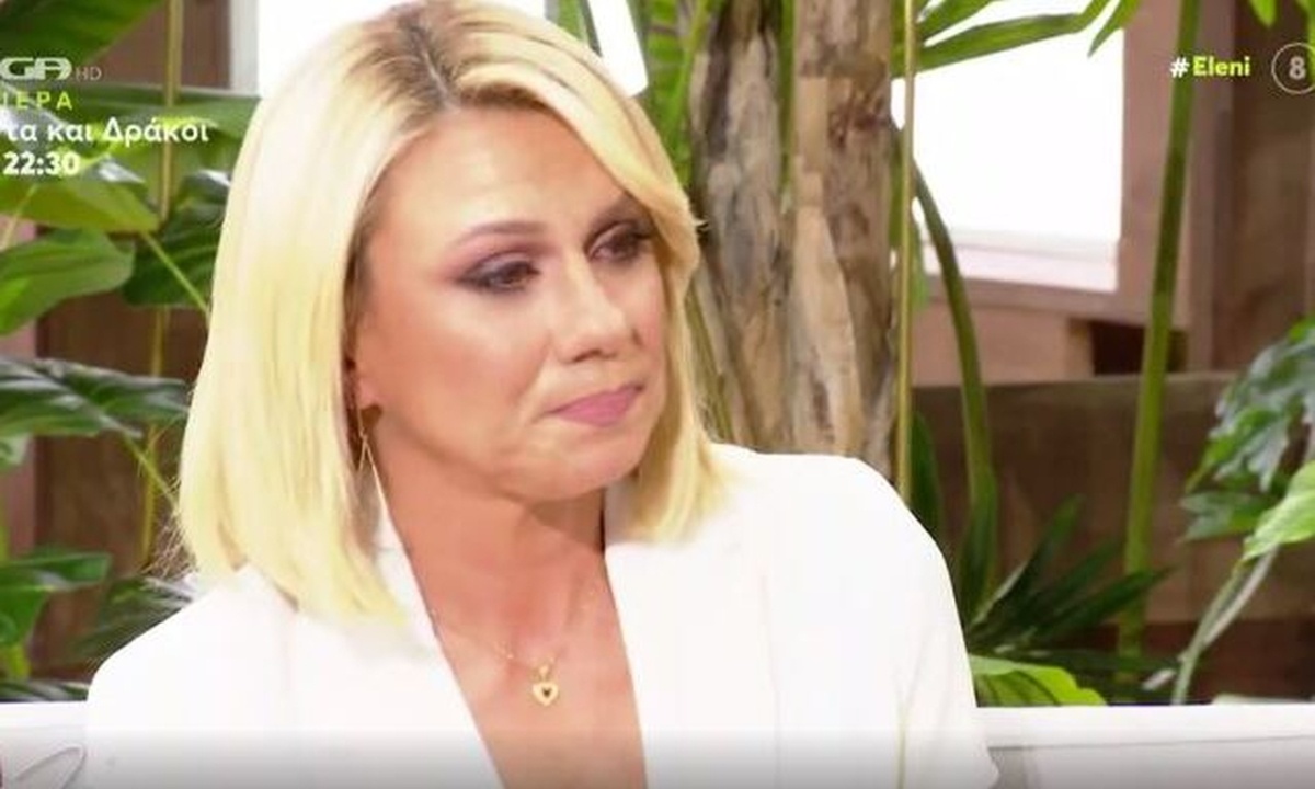 Λύγισε η Καραβάτου: «Όλους αυτούς που προσπάθησαν να μου κάνουν κακό εγώ τους κοιτάω στα μάτια»