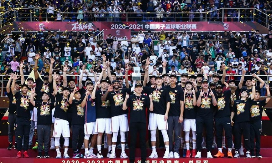 Κίνα: Με ξένους παίκτες το πρωτάθλημα!