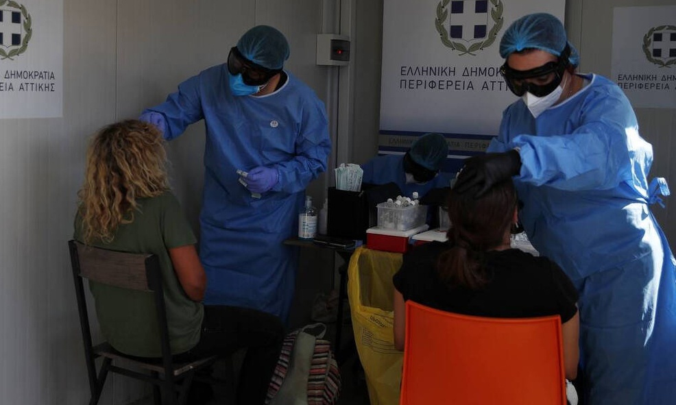 Κρούσματα σήμερα: 2.197 νέα - 36 θάνατοι και 331 διασωληνωμένοι