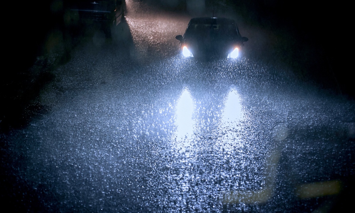 Επικίνδυνη επιδείνωση καιρού - Έκτακτη προειδοποίηση Αρναούτογλου