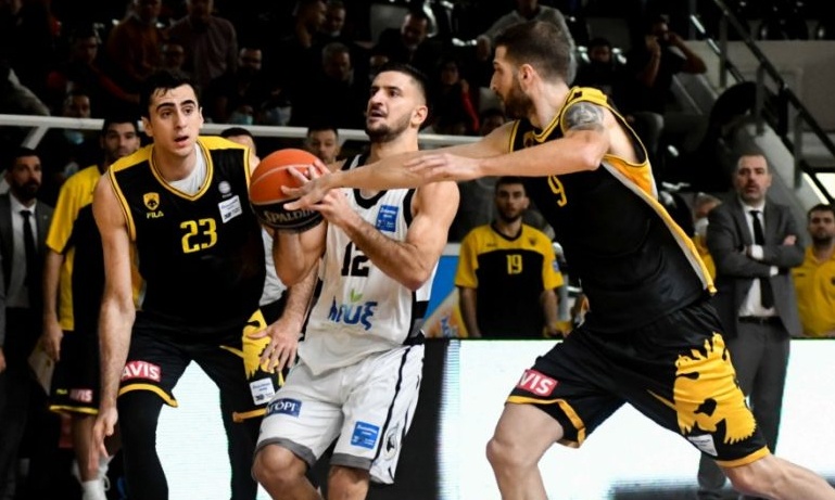 Το απίστευτο ανάποδο καλάθι του Νίκου Δίπλαρου κόντρα στην ΑΕΚ (video)